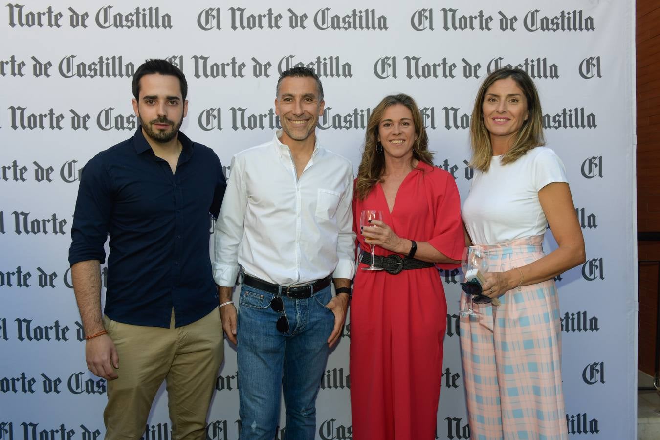 Un día más la caseta que El Norte de Castilla tiene ubicada en la terraza del Hotel Meliá Recoletos de Valladolid ha congregado a decenas de personalidades del mundo de la política, las empresas y el deporte tanto vallisoletano como de Castilla y León