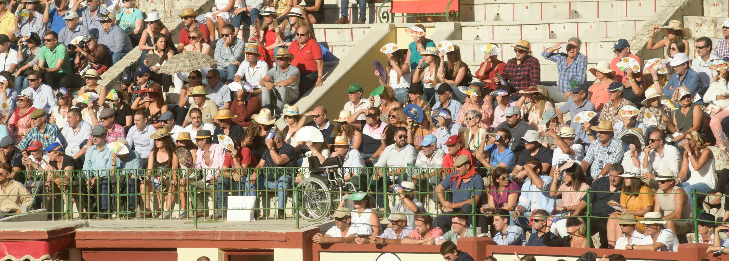 Con toros de la ganadería de Garcigrande, para Ponce, El Juli y Pablo Aguado