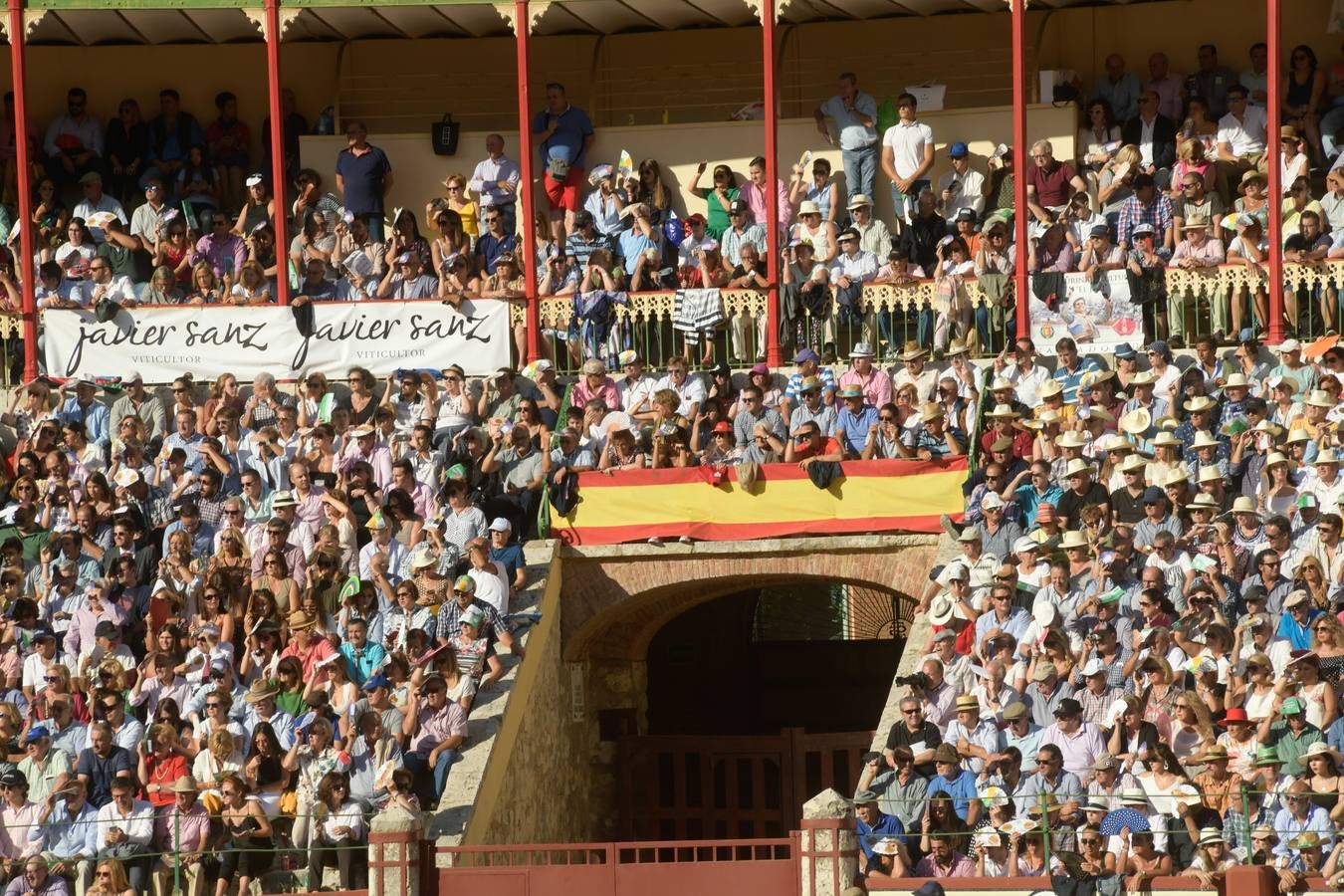 Con toros de la ganadería de Garcigrande, para Ponce, El Juli y Pablo Aguado