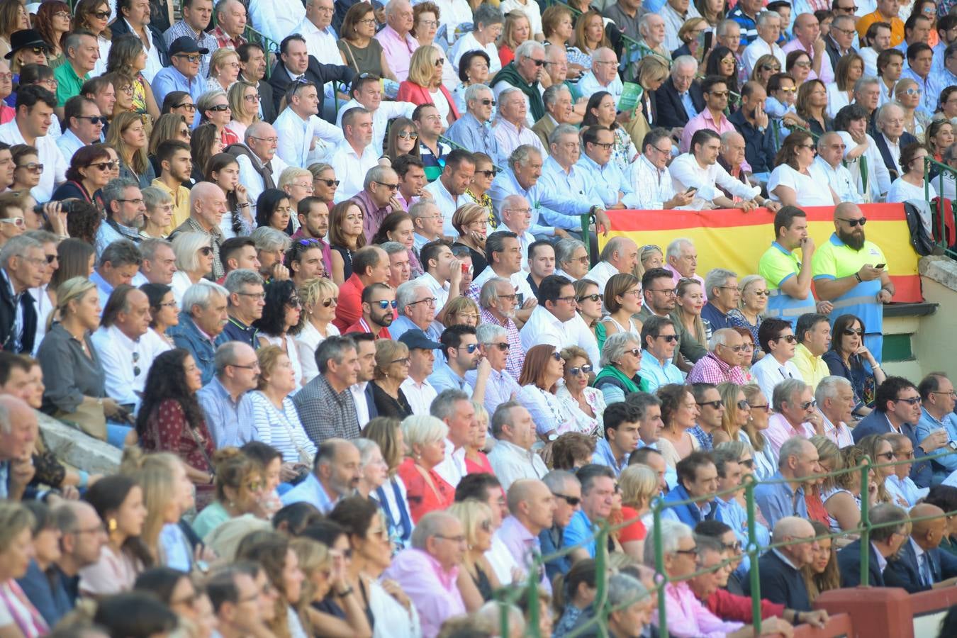 Con toros de la ganadería de Garcigrande, para Ponce, El Juli y Pablo Aguado