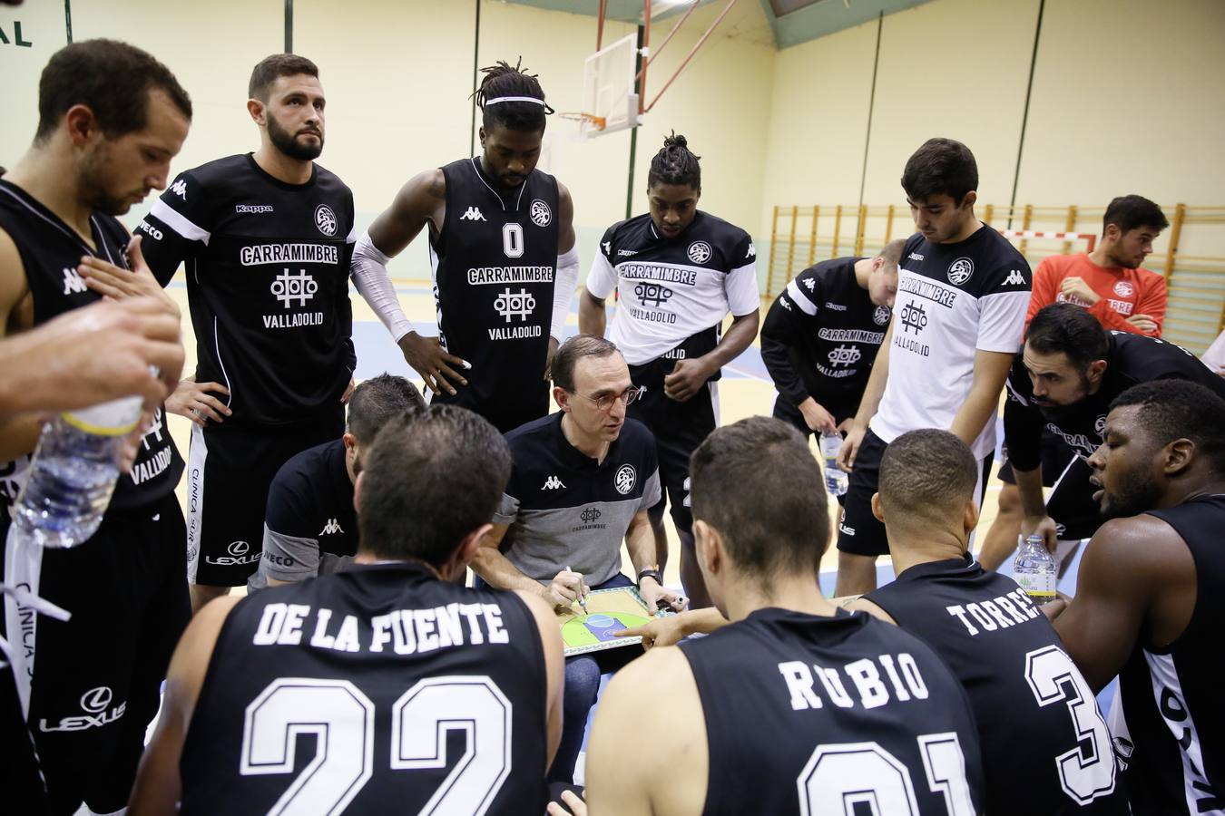 El equipo de Hugo López fue de más a menos.