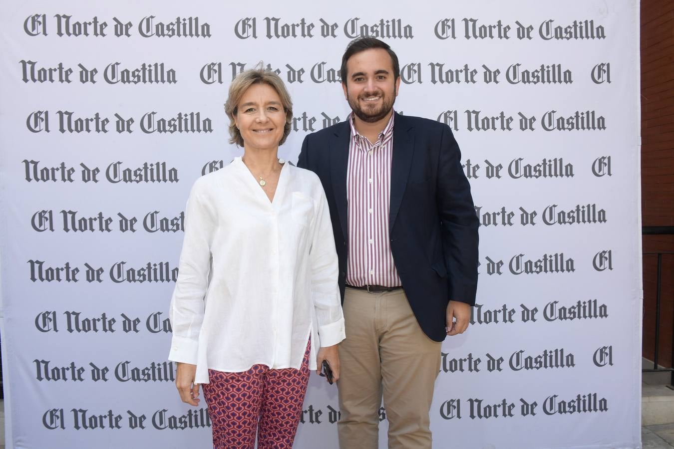 La diputada nacional y vicesecretaria del PP, Isabel García Tejerina, junto al senador y alcalde de Villalón de Campos, José Ángel Alonso. 