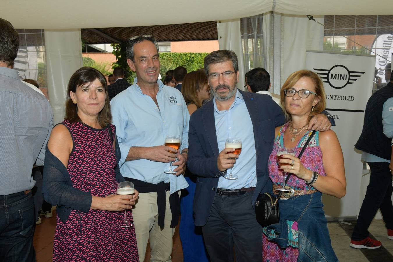 Marta Román y José Luis Jambrina, de Cárnicas Poniente, junto a Juan Carlos Sandonís y Elena San Juan, de EY.
