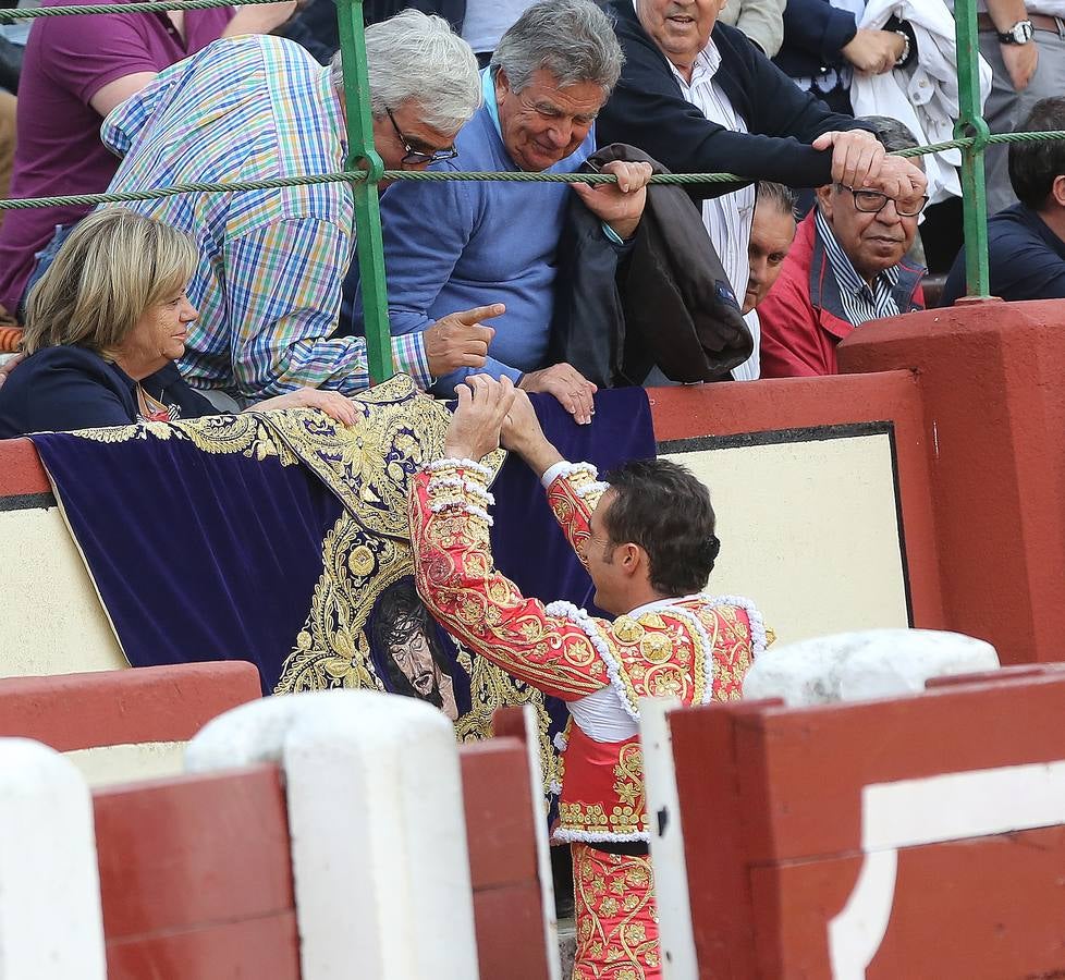 Fotos: El Fandi, Perera y De Justo en la cuarta corrida de la Feria de la Virgen de San Lorenzo de Valladolid