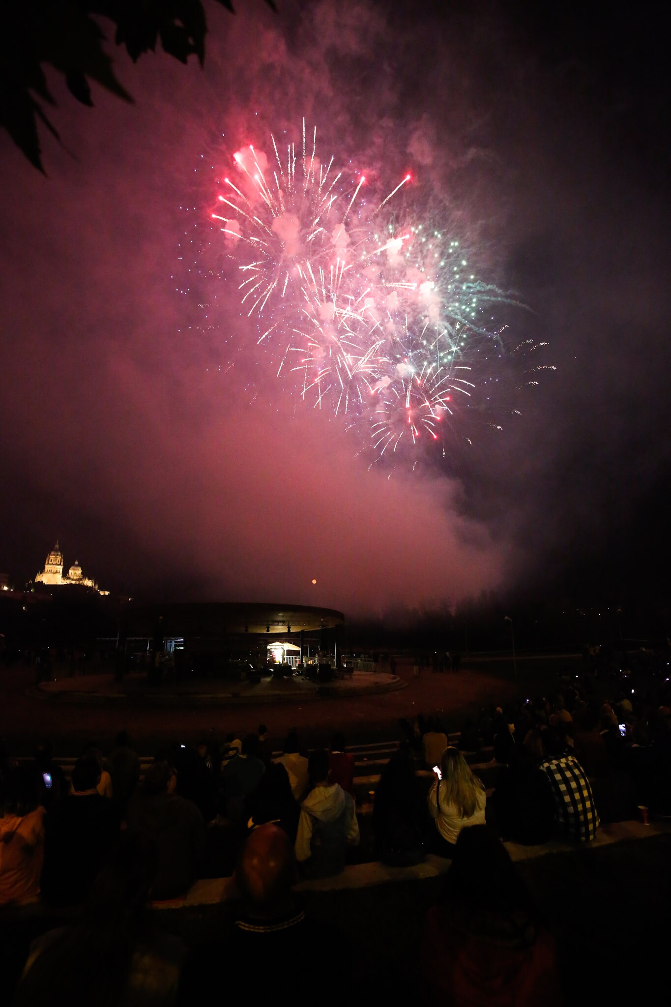 Fotos: Los fuegos artificiales despiden las fiestas de Salamanca