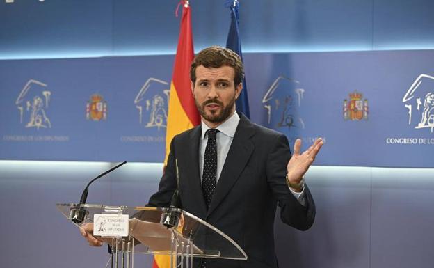 Pablo Casado durante la rueda de prensa posterior a su encuentro con el Rey.