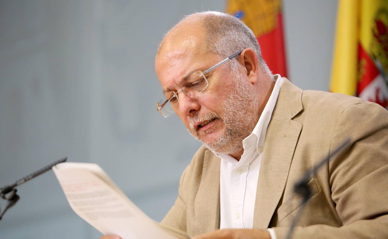 Francisaco Igea, vicepresidente y portavoz de la Junta, durante la rueda de prensa posterior al Consejo de Gobierno. 