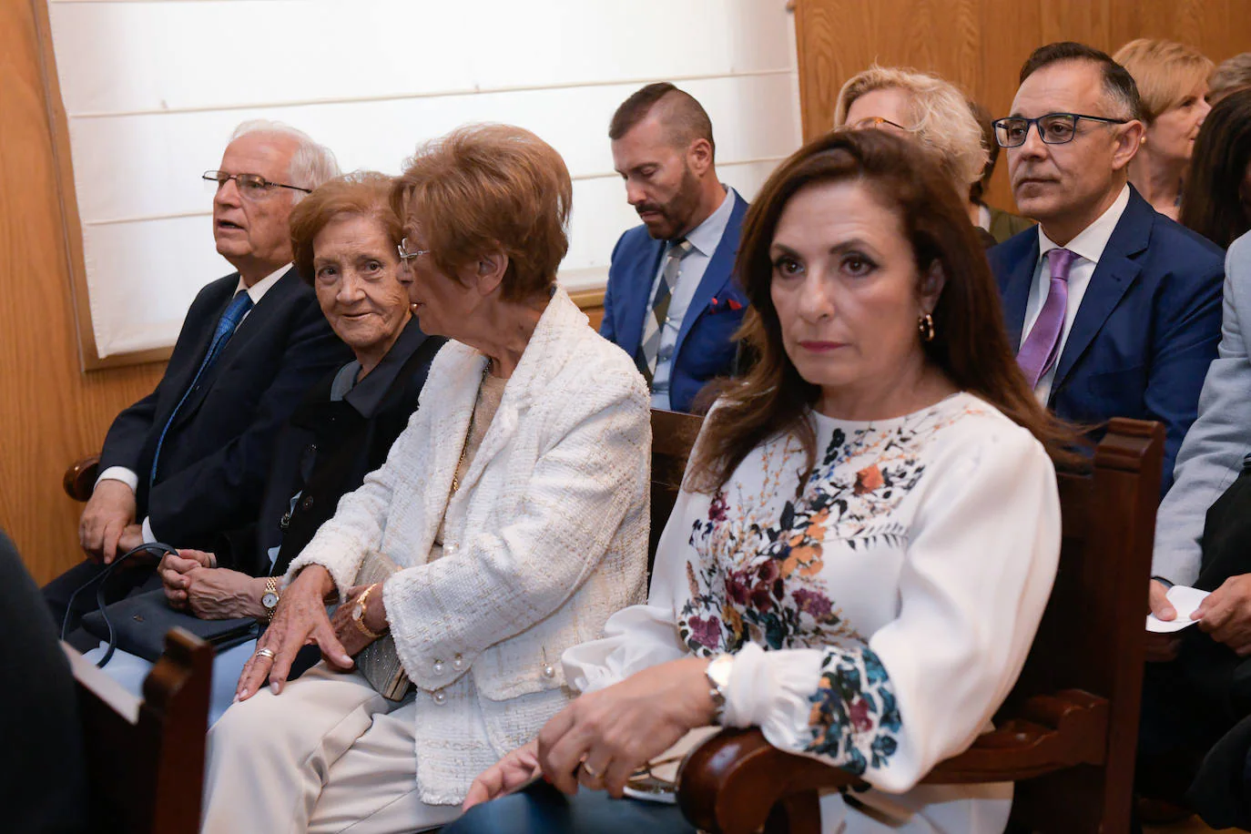 El nuevo presidente de la Audiencia Provincial de Valladolid, Javier Carranza, ha tomado posesión de su cargo este viernes mediante el juramento ante la Sala de Gobierno del Tribunal Superior de Justicia de Castilla y León
