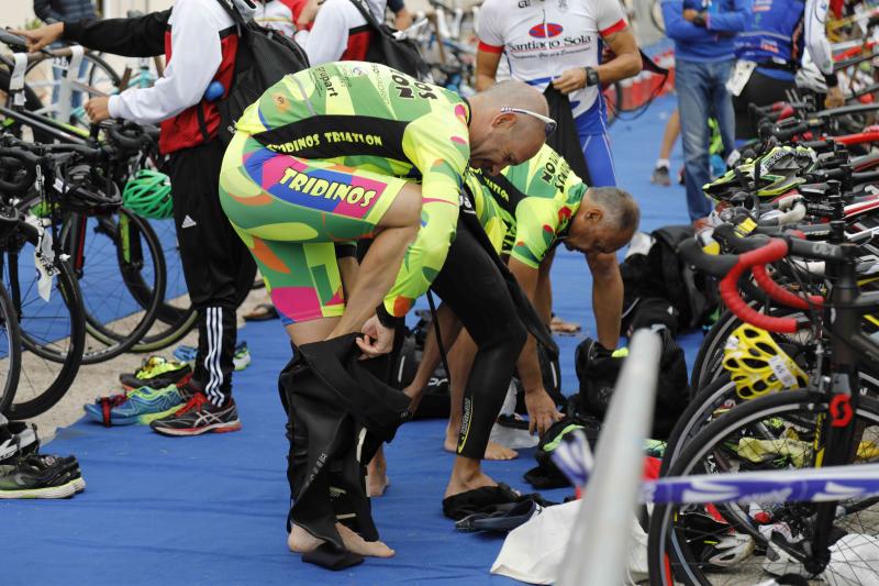 Fotos: Un centenar de atletas desafían a la lluvia en Valbuena de Duero (1/2)