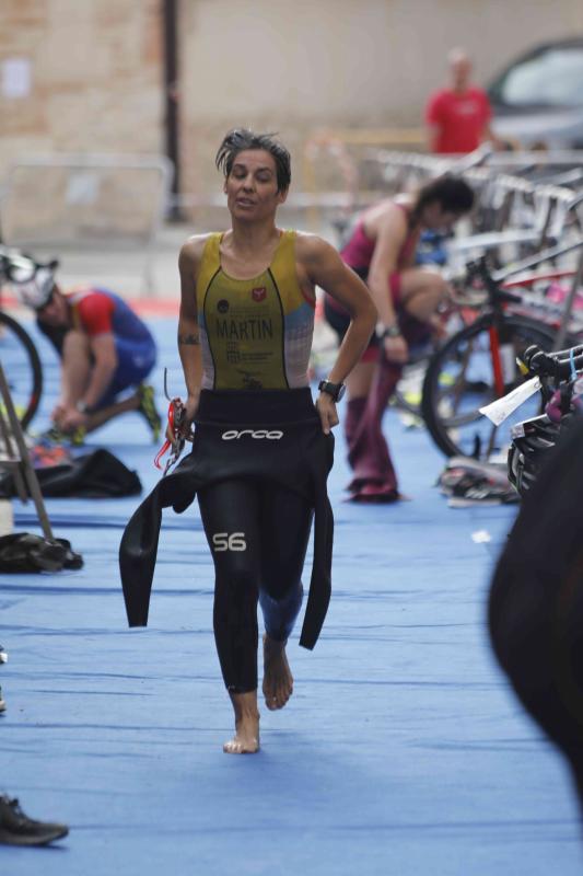 Fotos: Un centenar de atletas desafían a la lluvia en Valbuena de Duero (1/2)