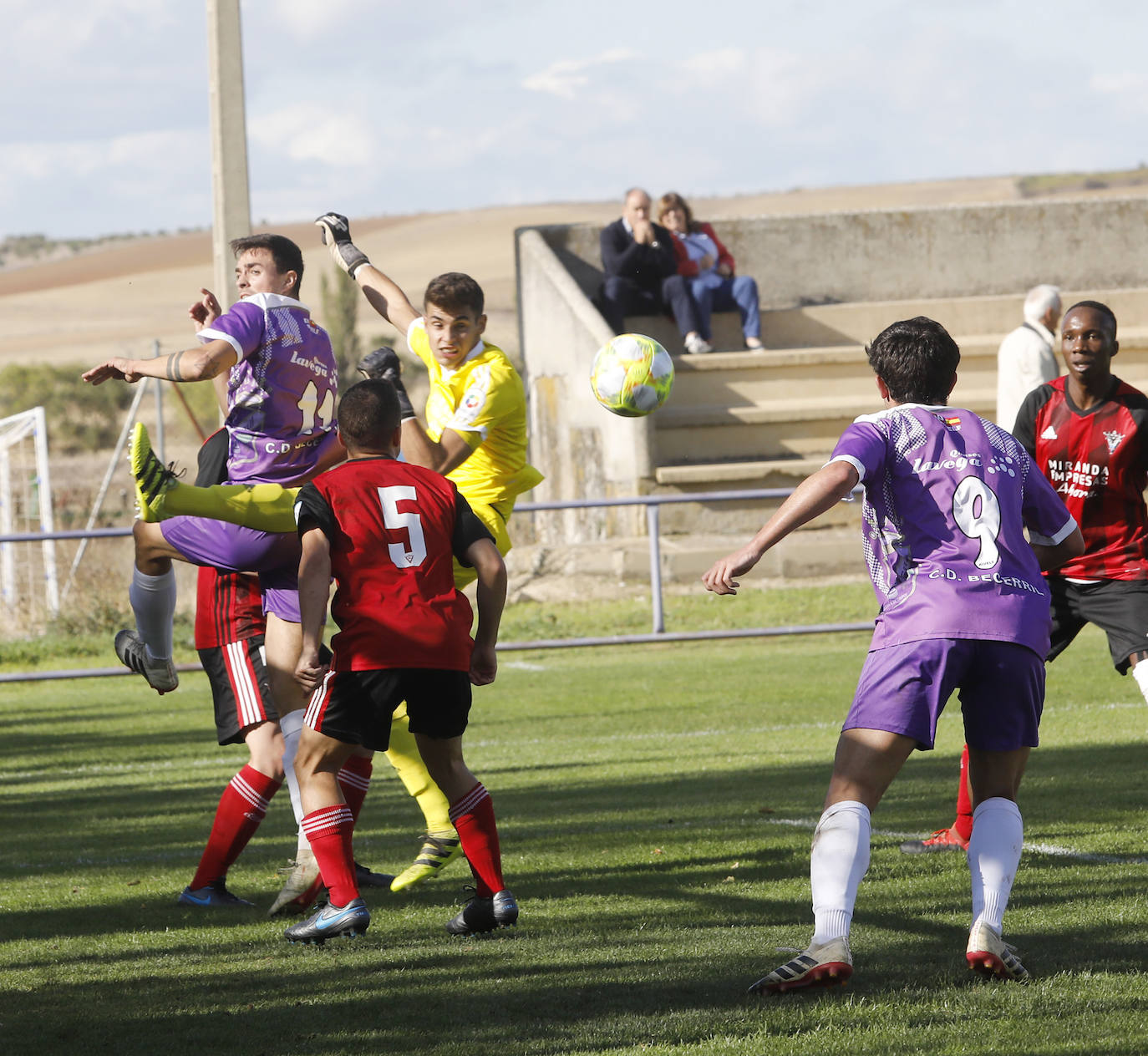 El C.D. Becerril consigue su primer punto de la temporada. 