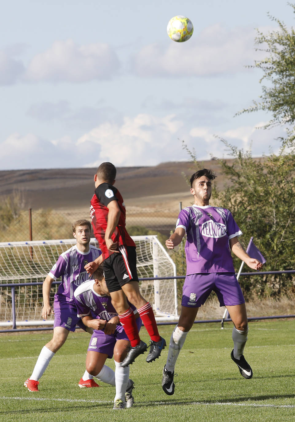 El C.D. Becerril consigue su primer punto de la temporada. 