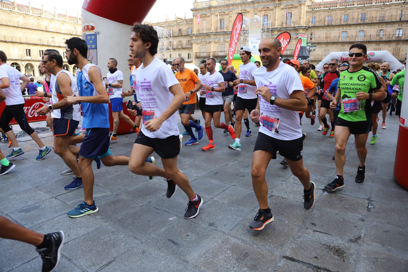Fotos: IV Carrera contra la violencia de género en Salamanca