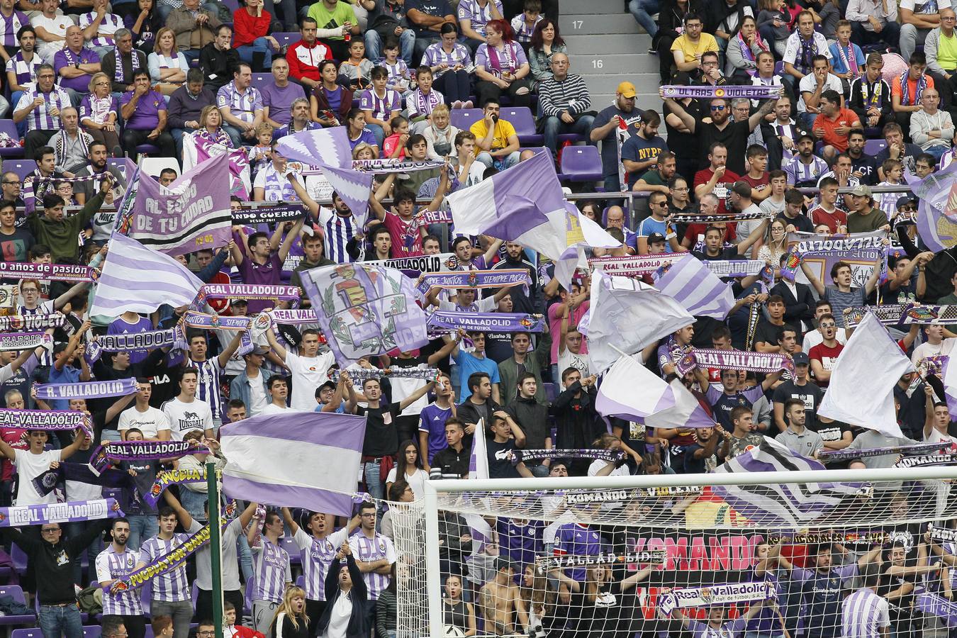 Óscar Plano adelantó al Real Valladolid después de una gran jugada llevada por Nacho, Guardiola y Toni Villa y empató Carlos Fernández