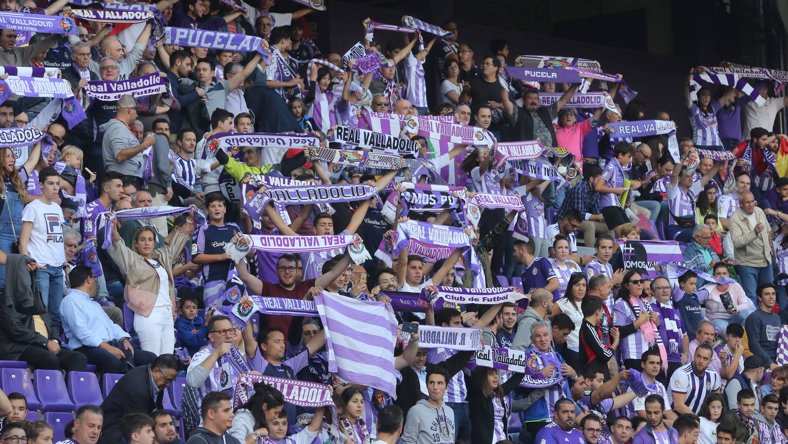 Óscar Plano adelantó al Real Valladolid después de una gran jugada llevada por Nacho, Guardiola y Toni Villa y empató Carlos Fernández