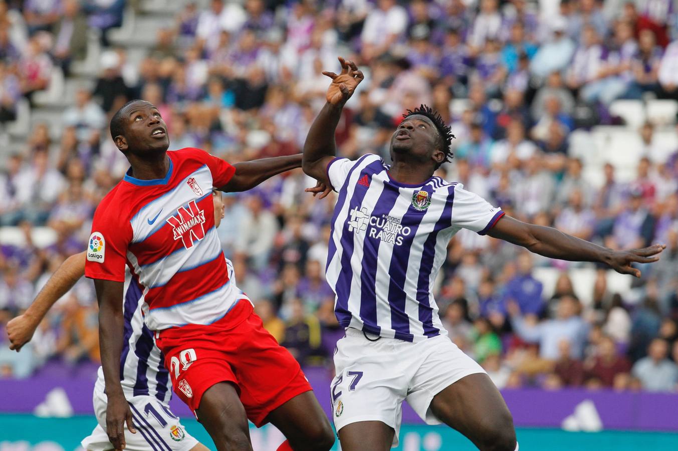 Óscar Plano adelantó al Real Valladolid después de una gran jugada llevada por Nacho, Guardiola y Toni Villa y empató Carlos Fernández