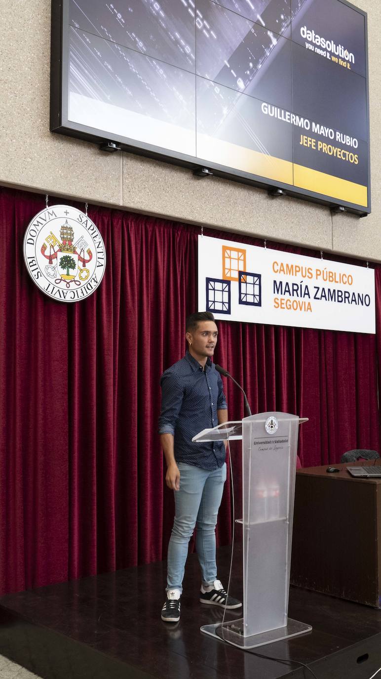 Fotos: «Conectados»en la UVA