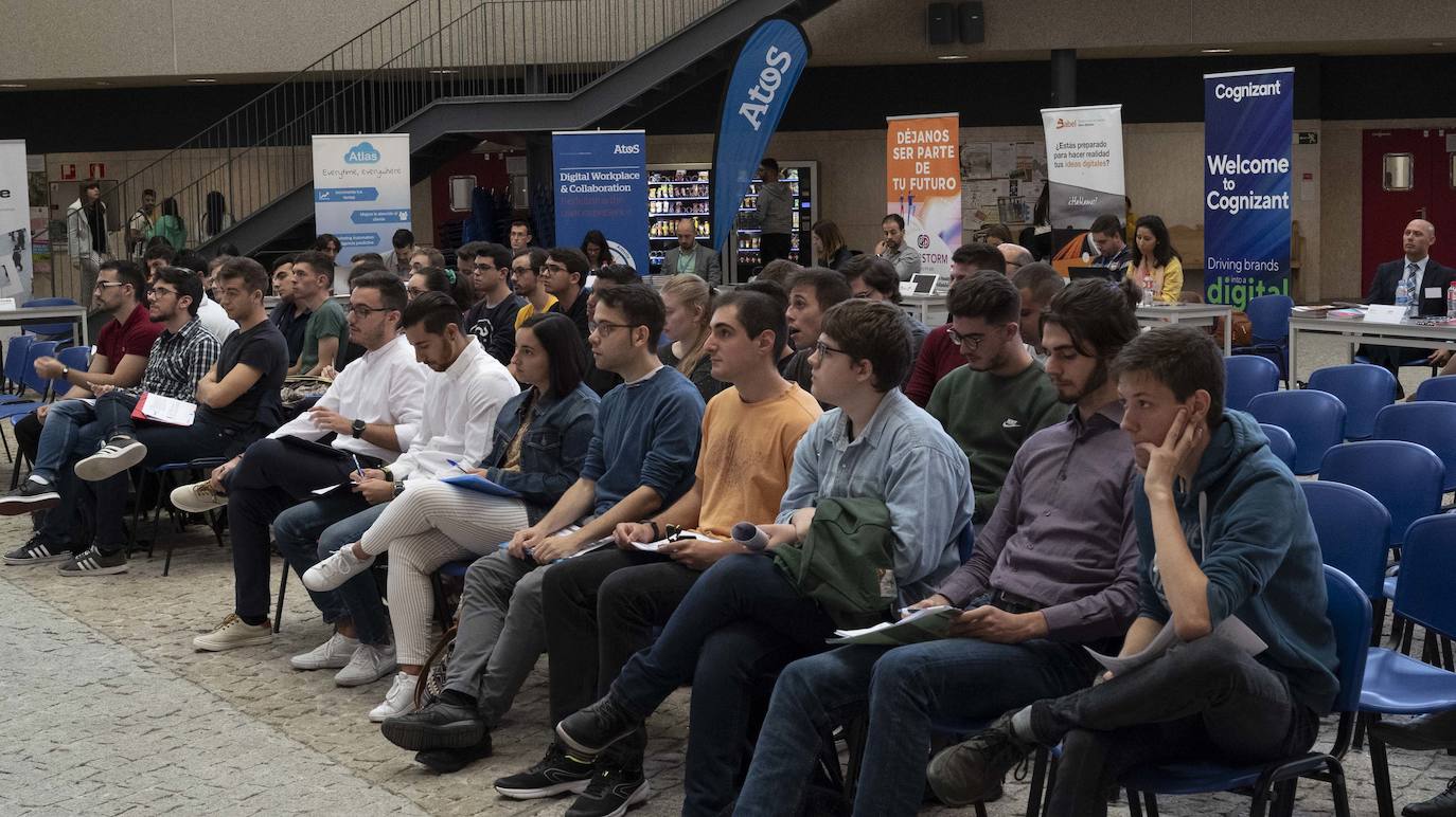 Fotos: «Conectados»en la UVA