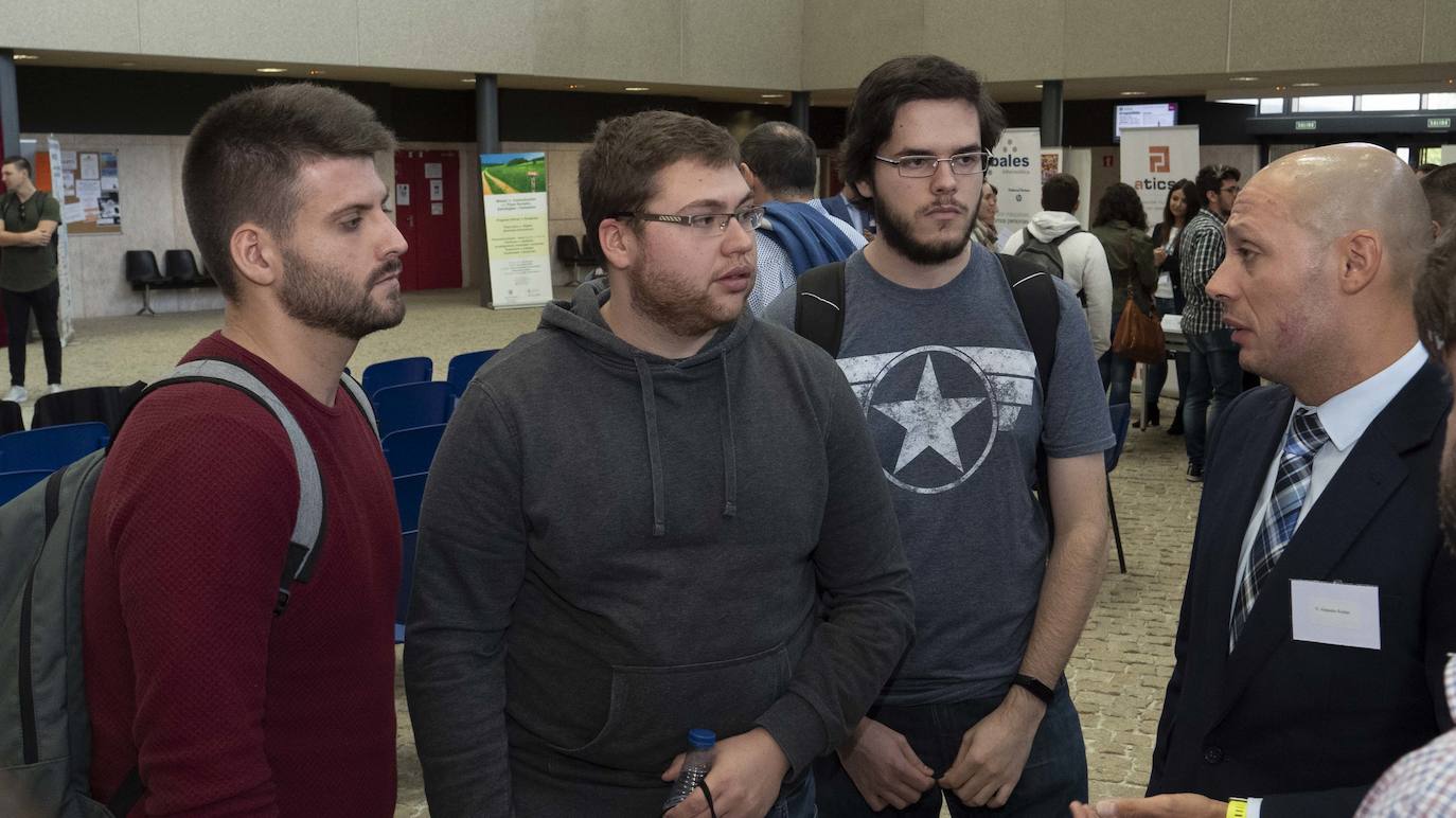 Fotos: «Conectados»en la UVA