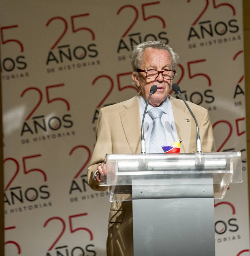 El presidente de la Fundación, Justino Gómez, señaló en el acto que tuvo lugar en las Cortes,que el reto se centra en seguir atendiento a personas con malestar psíquico con la ambición de subir el actual 15% de inserción laboral en la Comunidad