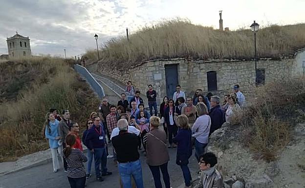 Barrio de bodegas en Mucientes. 