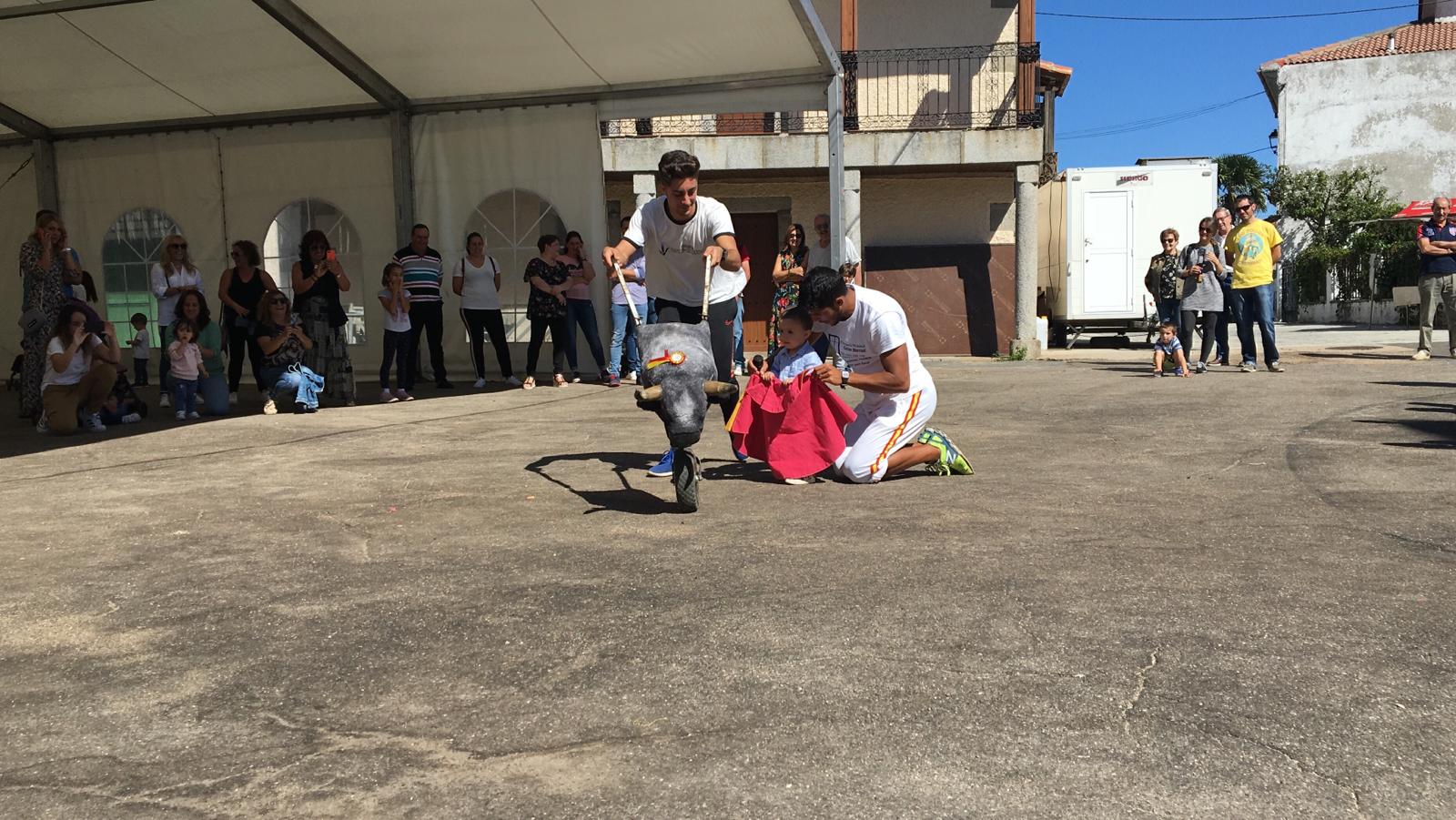 Fotos: Festejos taurinos en San Miguel de Valero