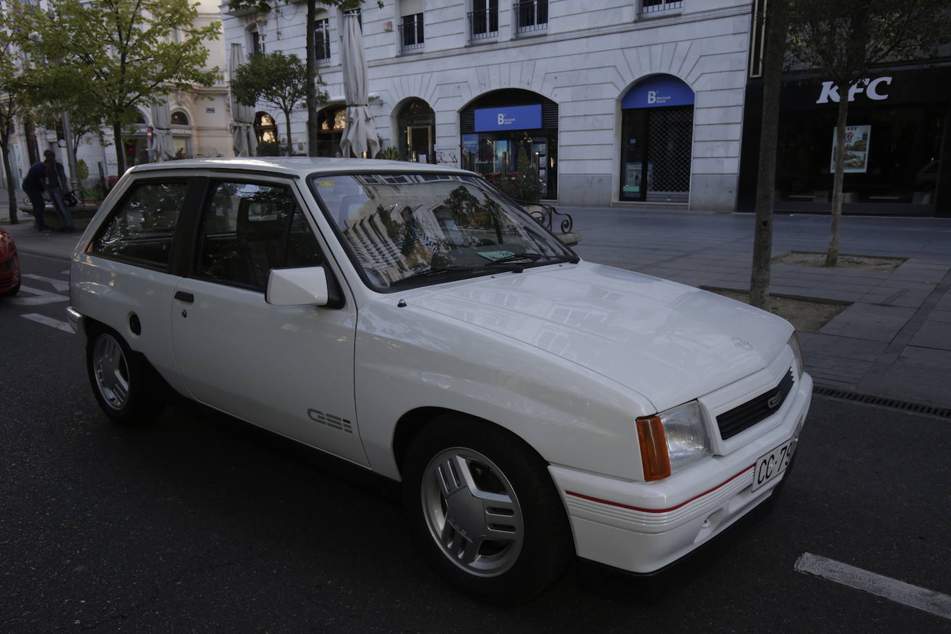 El Valladolid Motor Vintage celebra su séptima edición con récord de participación.