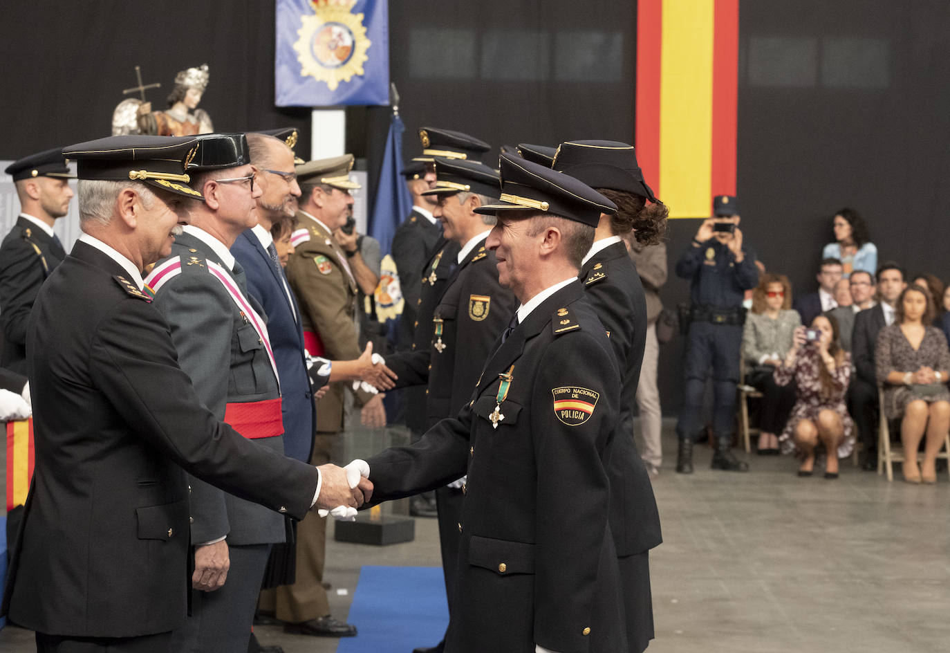 Celebración de los Ángeles Custodios, patrón de la Policía Nacional. 