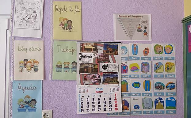 Galería. El calendario de la escuela se quedó en junio. 