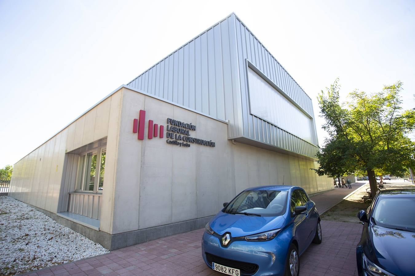 Se trata de unas instalaciones ubicadas en la calle Santa María de la Cabeza, donde la fundación, una institución paritaria participada por empresas y sindicatos, pretende formar a más de 1.000 trabajadores del sector al año