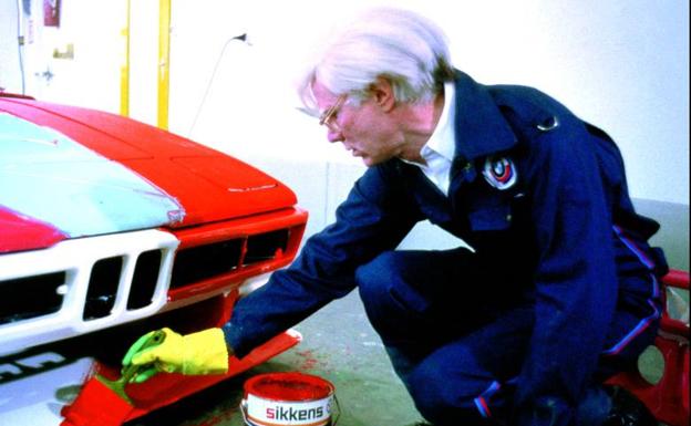 Warhol pinta el BMW.