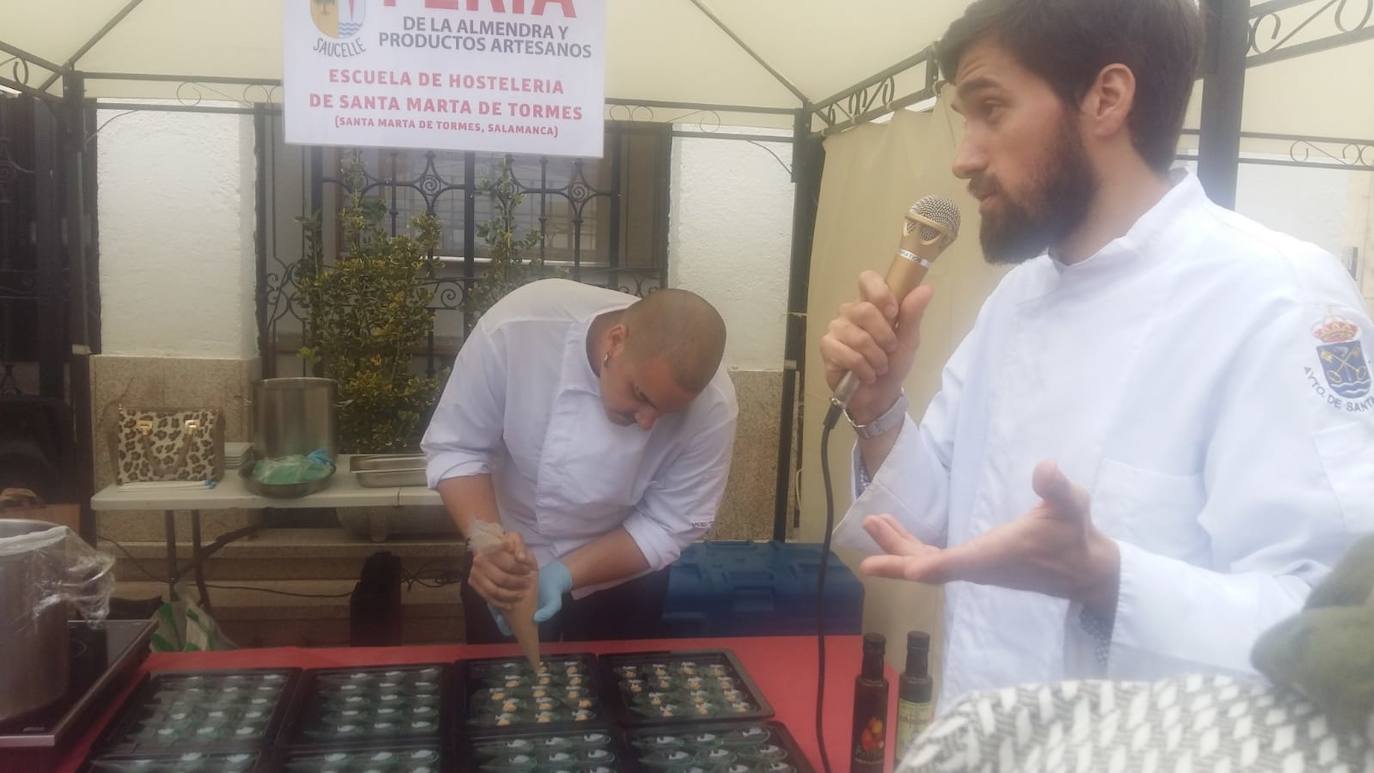Saucelle celebra la Feria de la Almendra