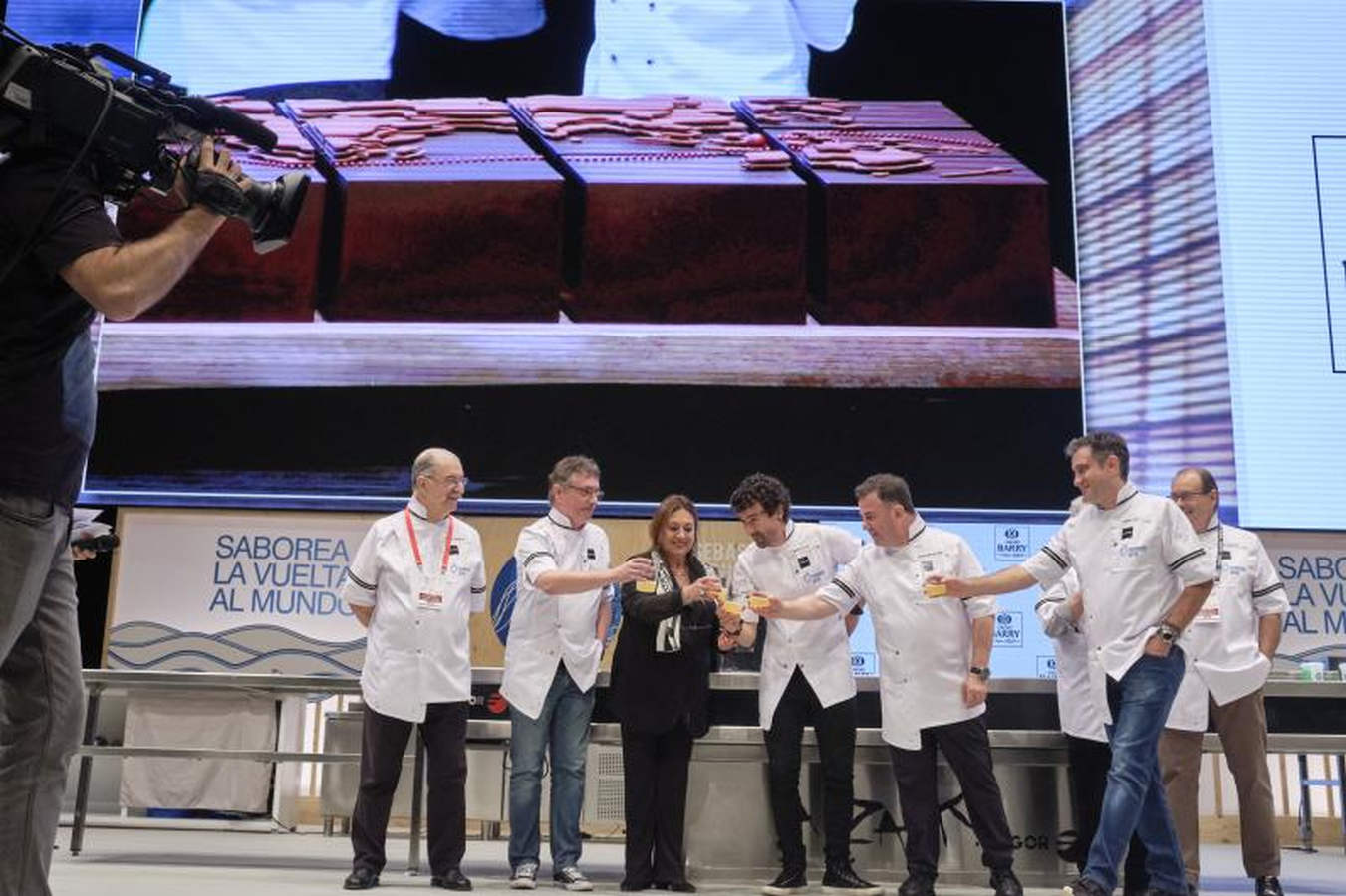 La chef catalana Carme Ruscalleda ha recibido un merecido homenaje durante la inauguración del congreso San Sebastian Gastronomika