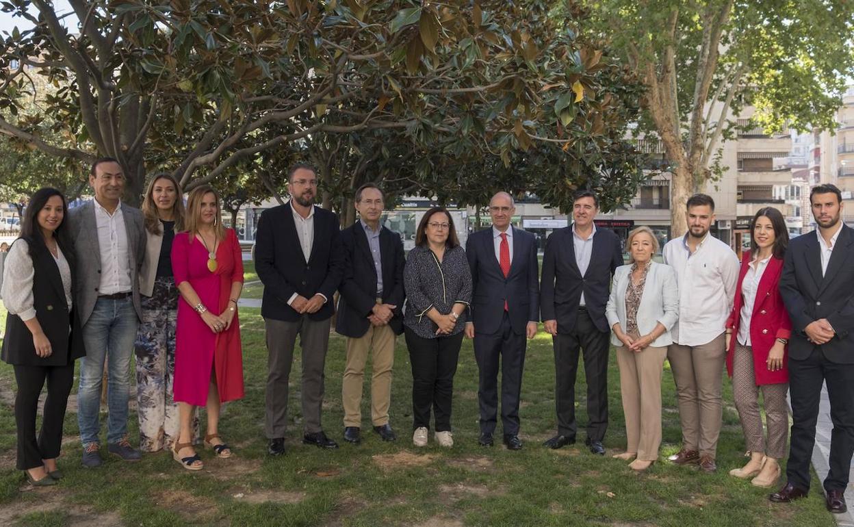 Foto de familia de los candidatos del PP a las elecciones generales del 10-N