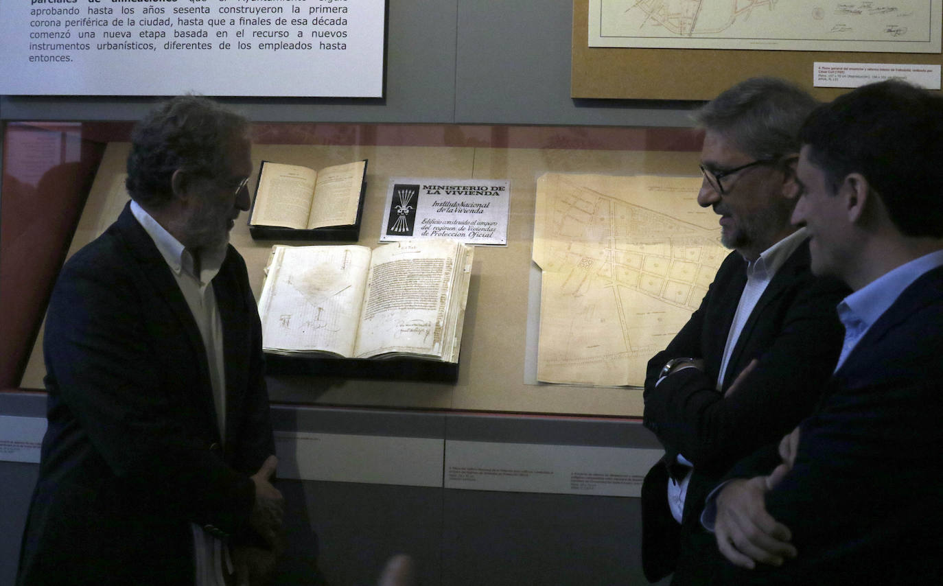 Exposición 'Del plan al plano' en el Archivo Municipal de Valladolid. 