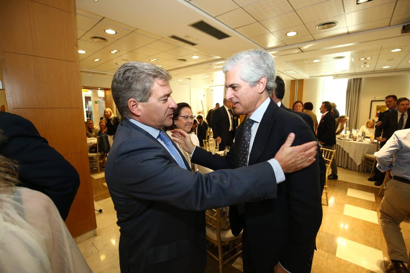 Fotos: Suárez Illana abre el Foro Económico en Salamanca