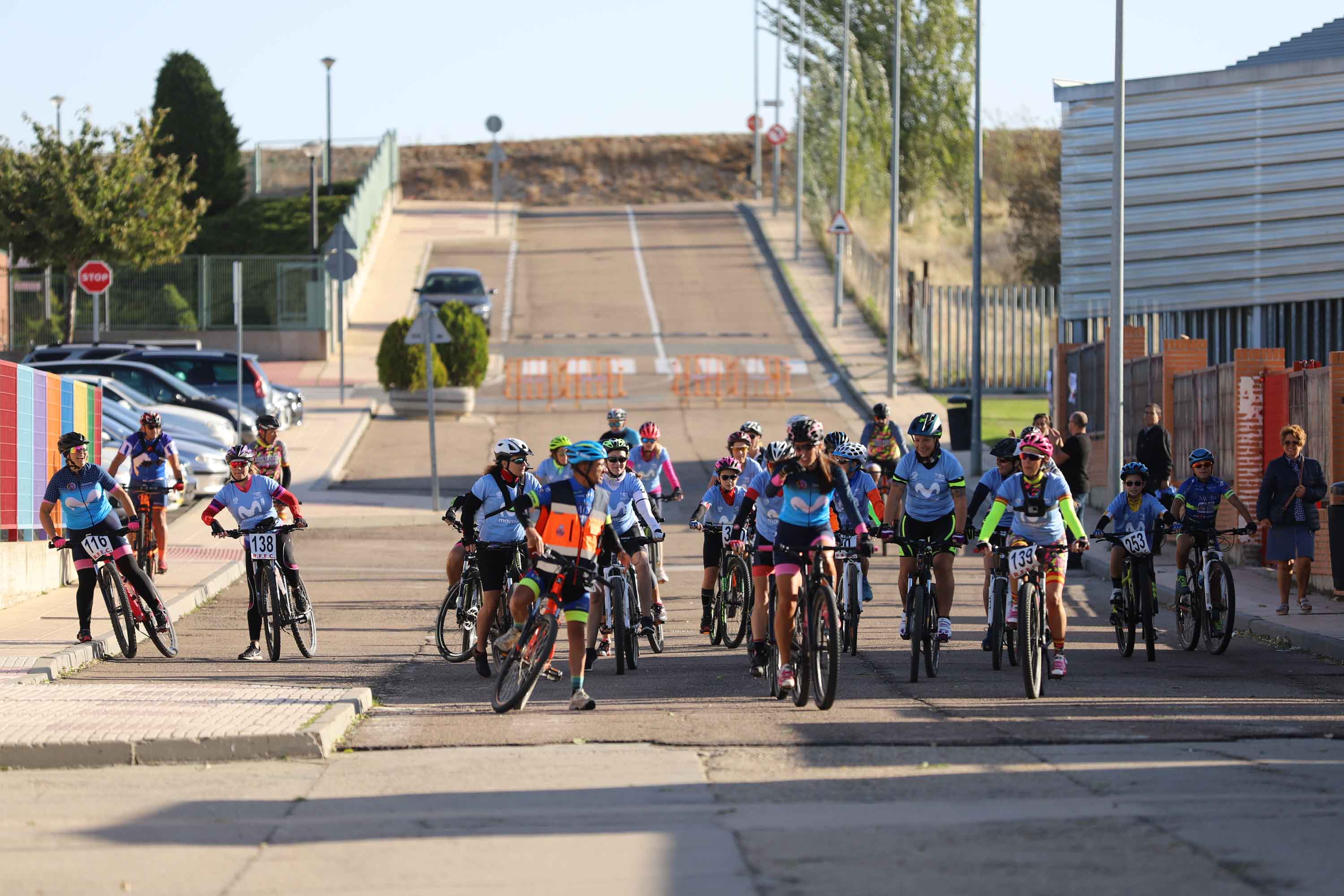 Fotos: Quedada Women in Bike en Carbajosa de la Sagrada (Salamanca)