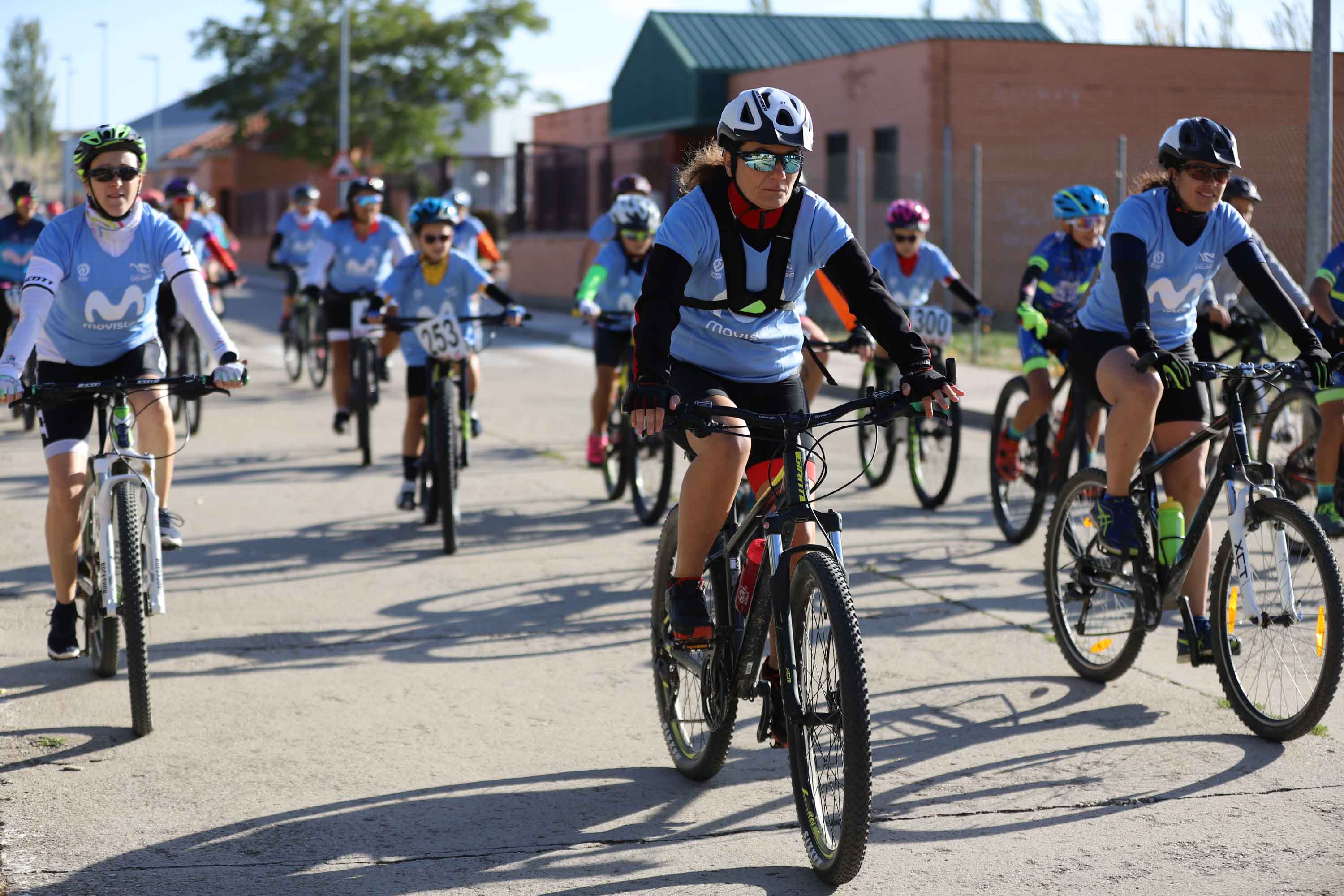 Fotos: Quedada Women in Bike en Carbajosa de la Sagrada (Salamanca)