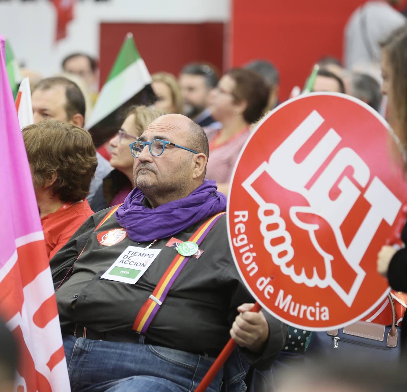 2.400 delegados sindicales de UGT de toda España se dan cita en el Polideportivo Huerta del Rey de Valladolid. 