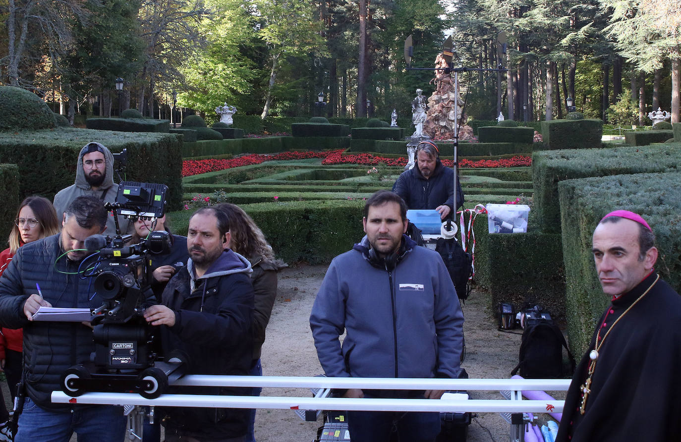 Los jardines y el Palacio de La Granja son el escenario de la película dirigida por Pablo Moreno.ANTONIO DE TORRE