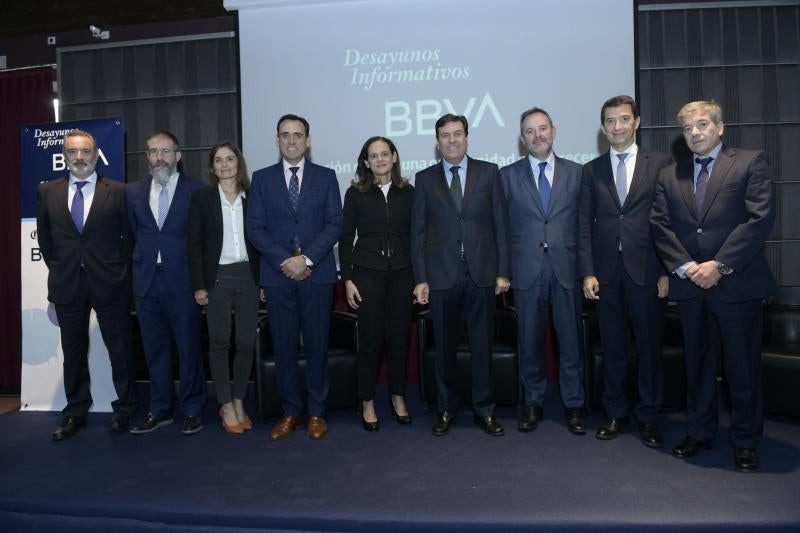El Norte de Castilla y BBVA han celebrado este miércoles un desayuno informativo cuyo tema central es 'La disrupción digital, una oportunidad para crecer'.