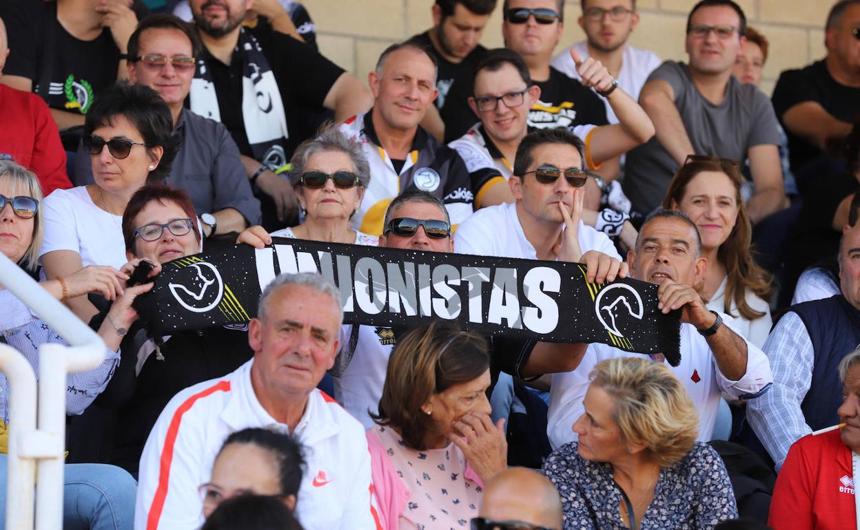 Seguidores de Unionistas en Las Pistas. 