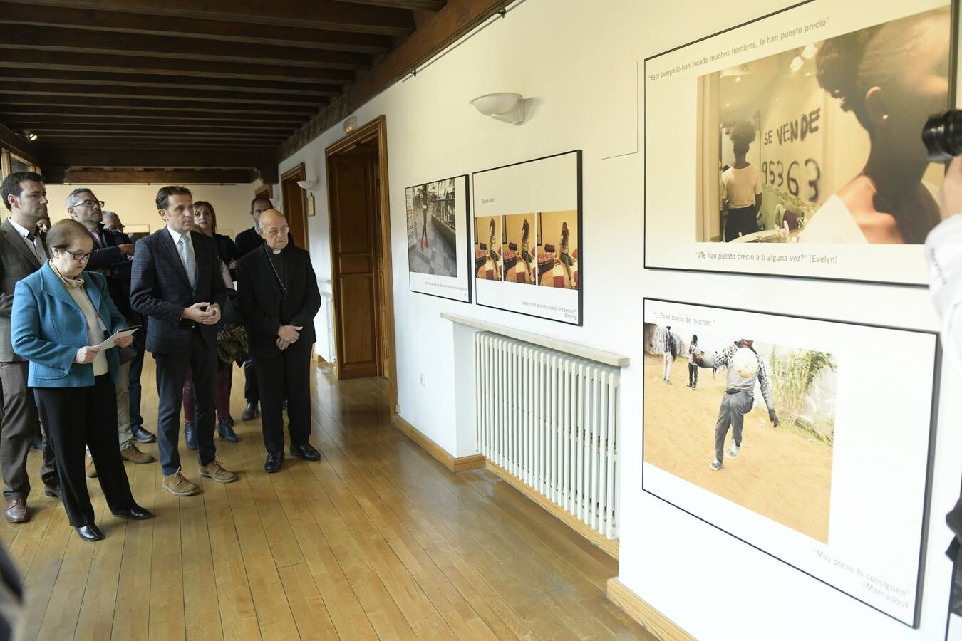 El presidente de la Diputación, Conrado Íscar, y el arzobispo de Valladolid, Ricardo Blázquez, presentan la muestra