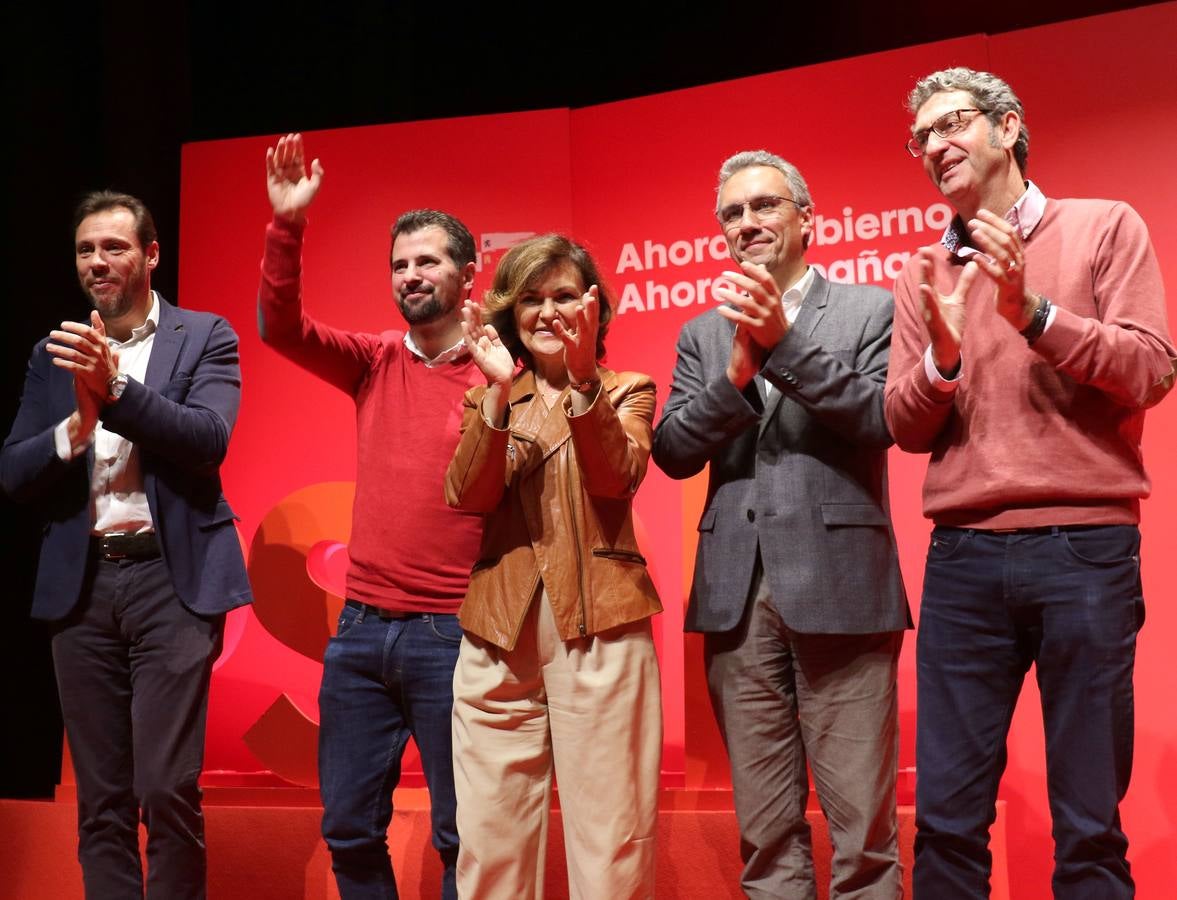 Fotos: Carmen Calvo participa en un acto del PSOE en Valladolid