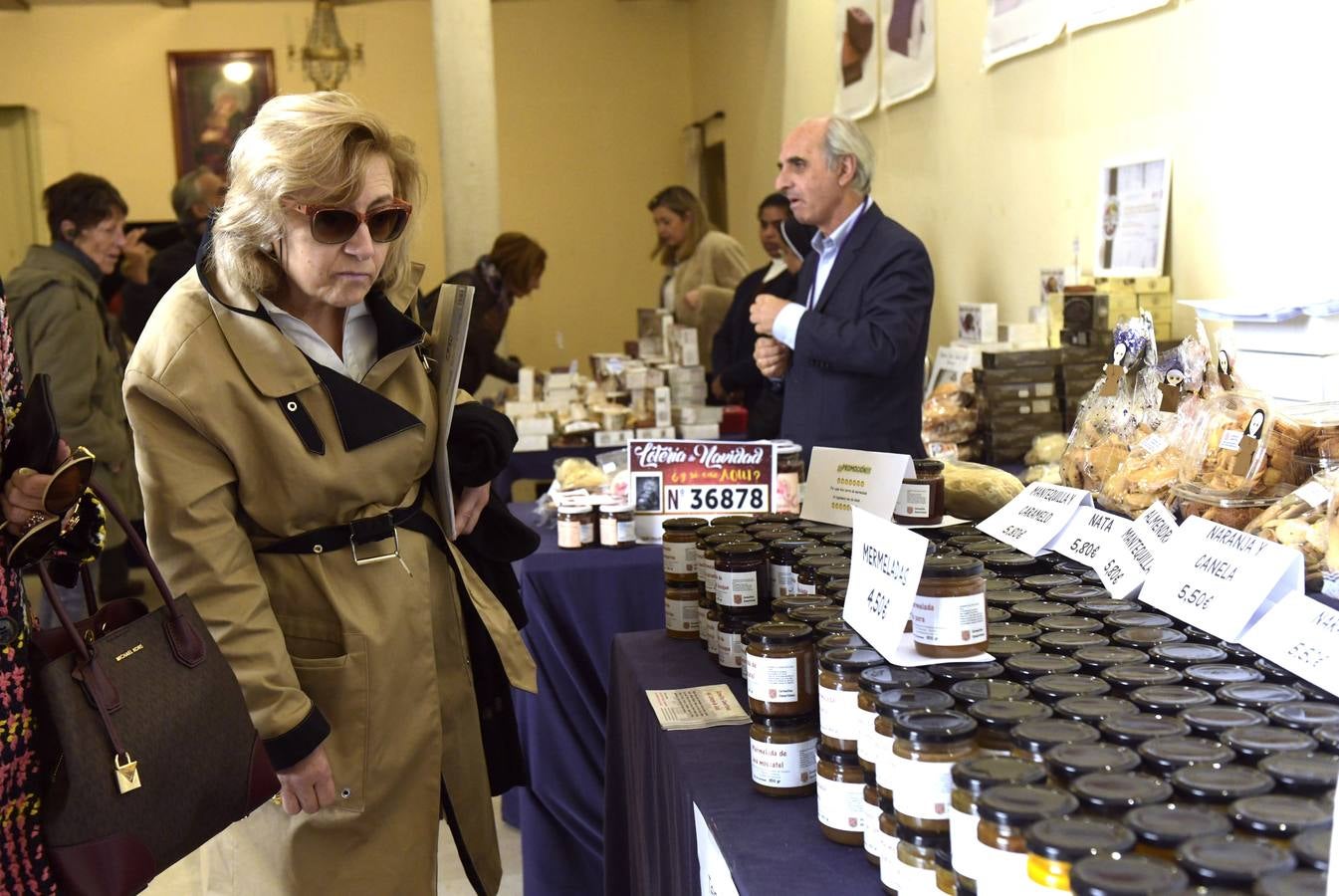Del 25 al 27 de octubre, en la iglesia de Nuestra Señora de Las Angustias, siete monasterios exponen los dulces y pastas que elaboran de forma tradicional