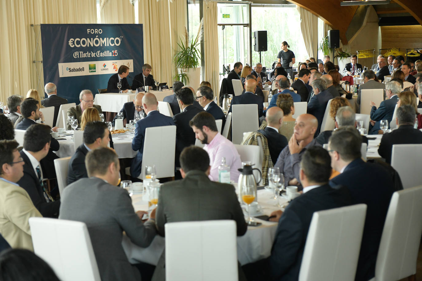 El consejero de Empleo e Industria, Germán Barrios, ha protagonizado la sesión matutina del Foro Económico de El Norte de Castilla. El acto se ha celebrado en el Pabellón de Cristal del Museo de la Ciencia de Valladolid este martes 29 de octubre.
