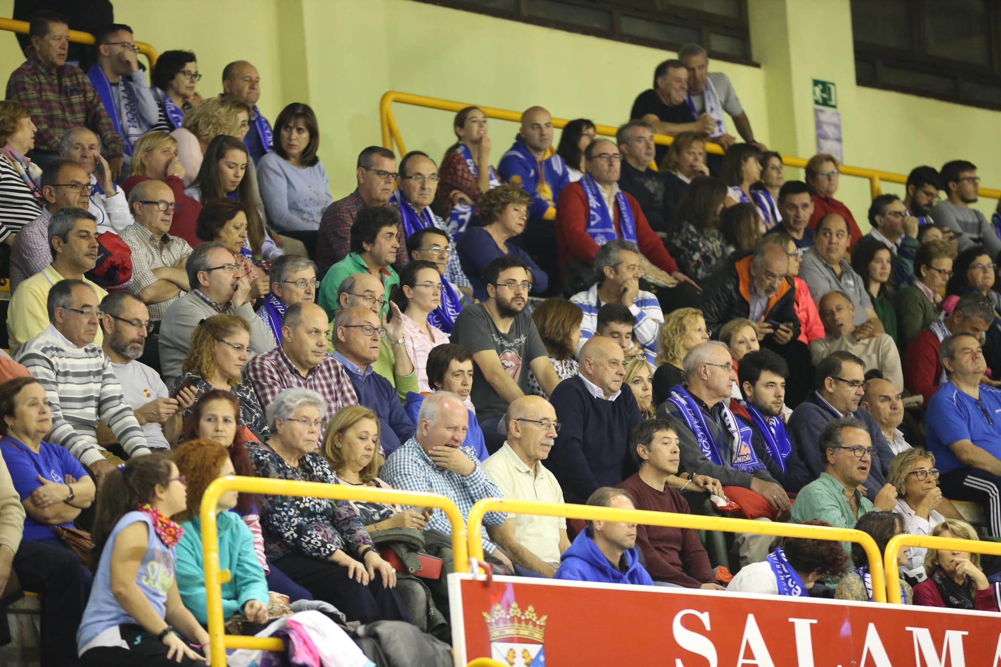 Fotos: Partido del CB Avenida ante el Uni Gyor Mely-Ut húngaro