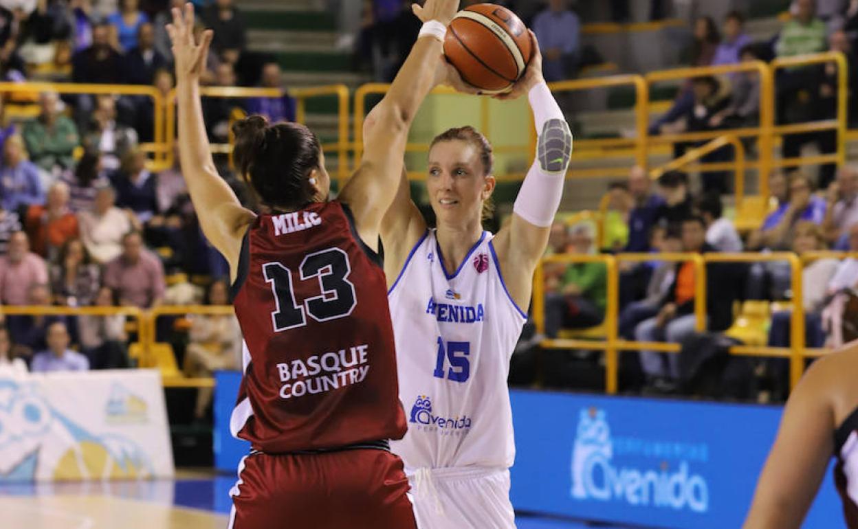 Laura Gil, ante Gernika ne la Eurocup. 