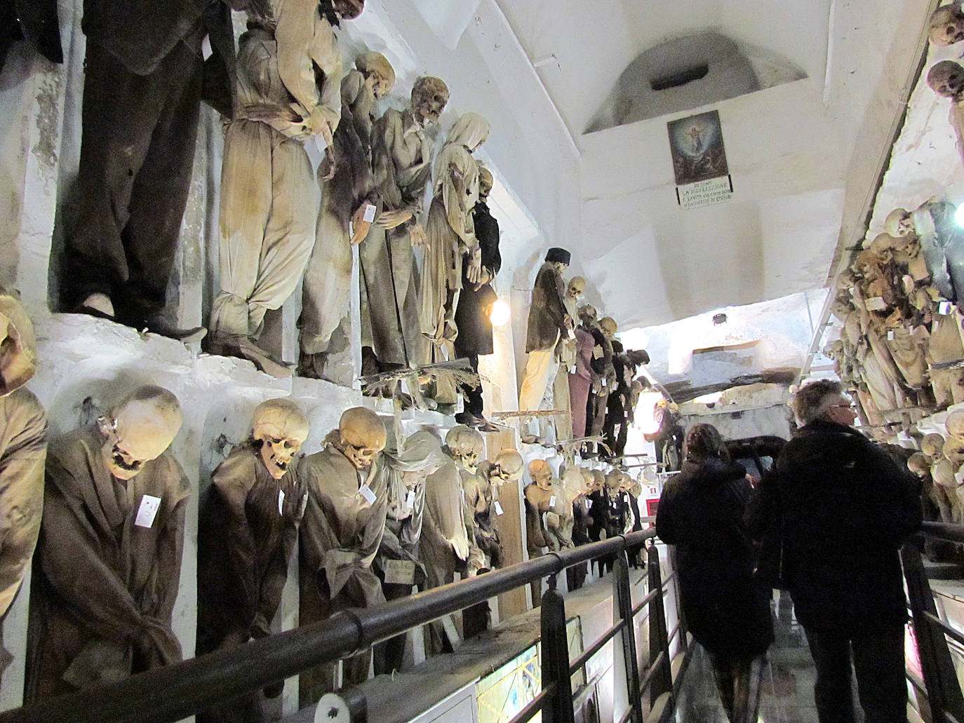 Las Catacumbas de los Capuchinos (Palermo, Italia) | En el convento de los capuchinos de la capital siciliana se exponen miles de cuerpos, algunos momificados, de los habitantes de Palermo desde el siglo XVI.