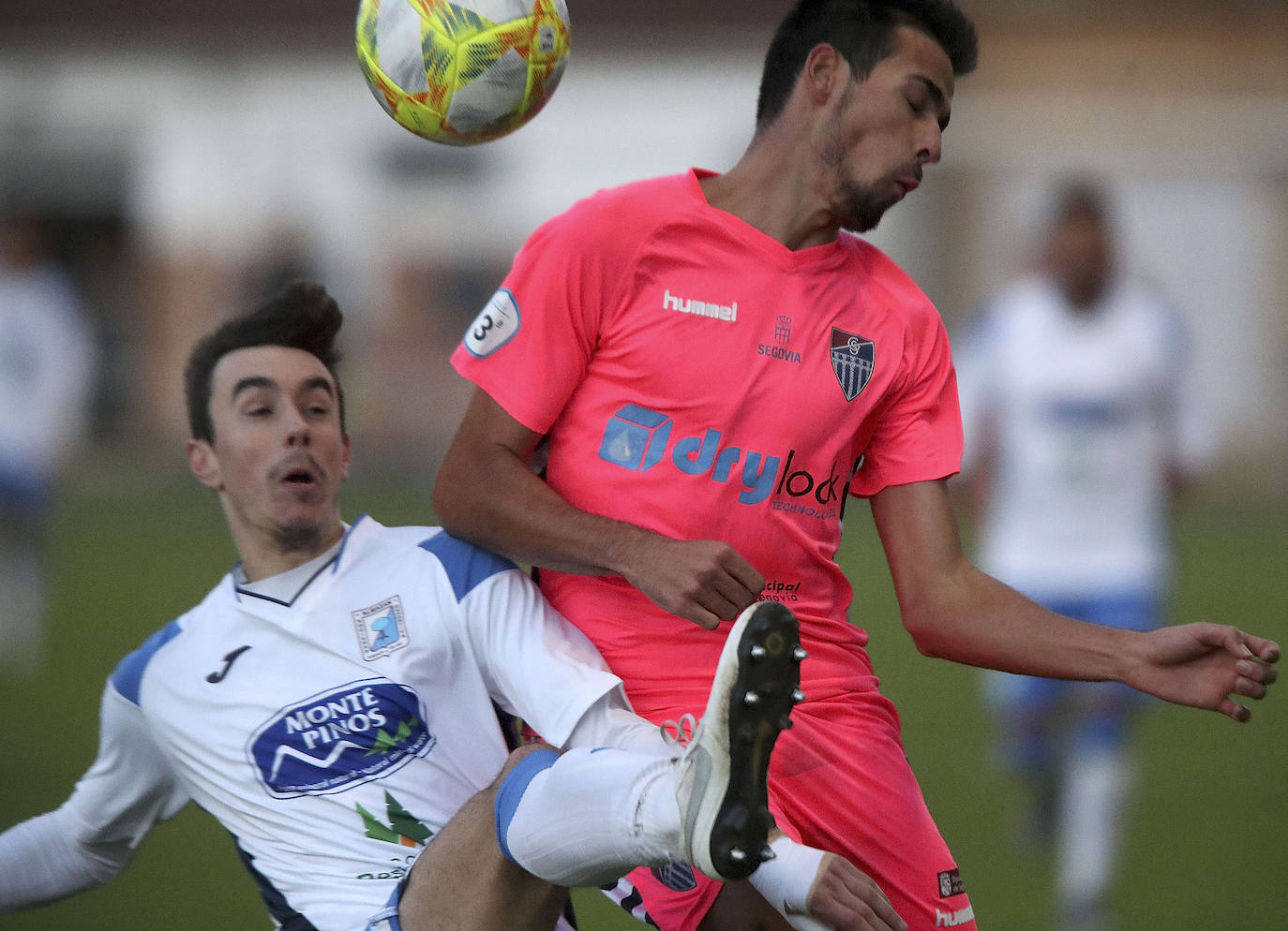 Fotos: Victoria de la Gimnástica Segoviana en Almazán (0-2)